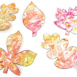 11h00 : Atelier « Feuilles d’automne en mousse à raser »